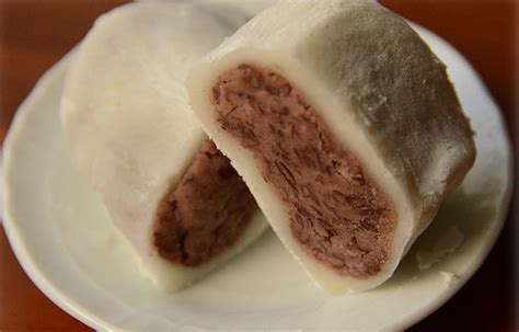 Shio Daifuku | Traditional Dessert From Japan | TasteAtlas