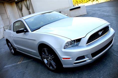 2014 ford mustang v6 performance package