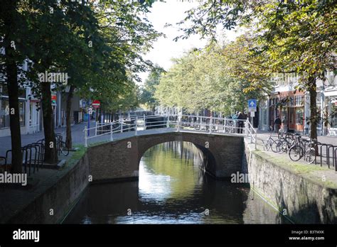 Canal in Delft, Netherlands Stock Photo - Alamy