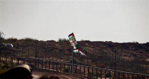 Fearing PR Blow, Hamas Asks Gaza Border Rioters Not to Fly Swastika ...