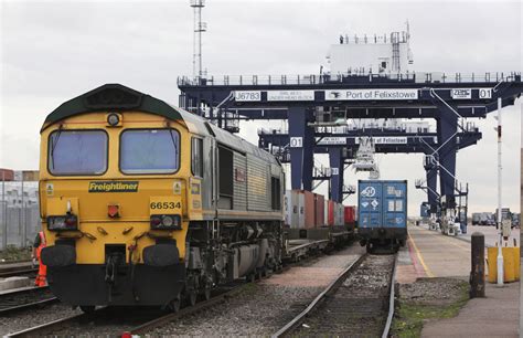 U.K. Freight Train Operator Turns to Diesel as Electricity Soars ...