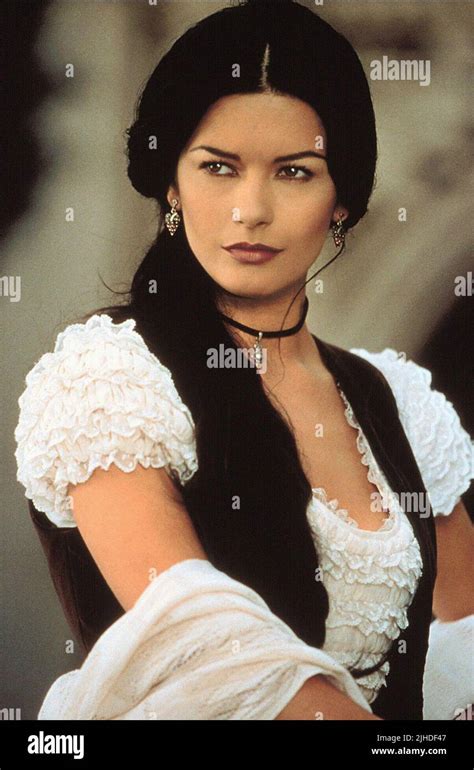 CATHERINE ZETA-JONES, THE MASK OF ZORRO, 1998 Stock Photo - Alamy