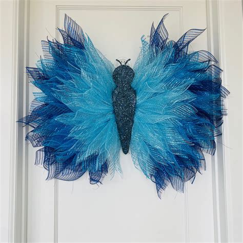 Blue Ombré Butterfly Wreath -30” – Bond Craft Studio