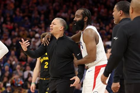 NBA fines Clippers coach Tyronn Lue $35,000 for ripping referees – Press Telegram