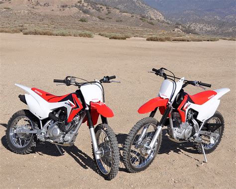 2014 Honda CRF 125F & 125FB - Dirt Bike Test