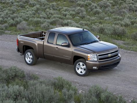 My perfect Chevrolet Silverado Extended Cab. 3DTuning - probably the best car configurator!