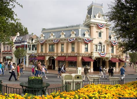 11 Things You Never Knew About Disneyland's Main Street U.S.A. | HuffPost