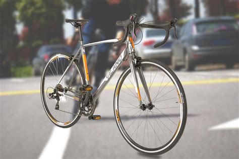 Vilano Shadow 2.0 Road Bike For Commuting, Exercise & Fitness