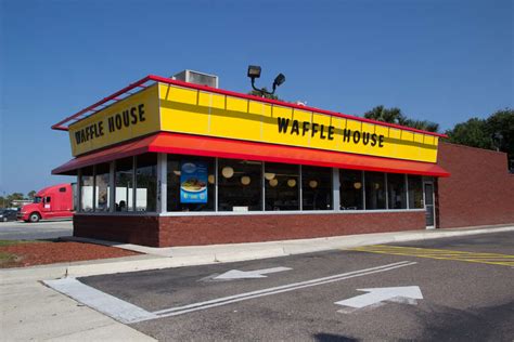 Why Waffle House Locations Look Weirdly Like a Shoebox - Thrillist