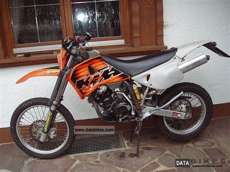 1997 KTM 400 LC4 EGS-E - Moto.ZombDrive.COM