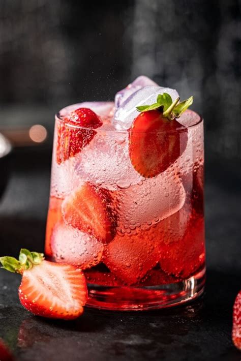 30 Easy Summer Cocktail Recipes - Insanely Good