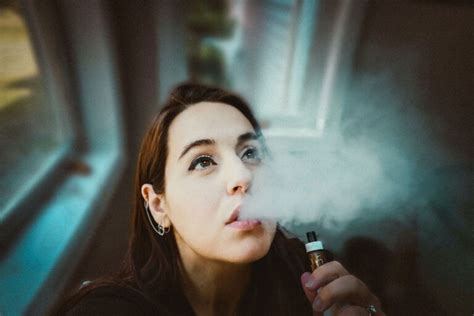 Things To Know About Vaping Before Wisdom Teeth Removal - Teethandtooth