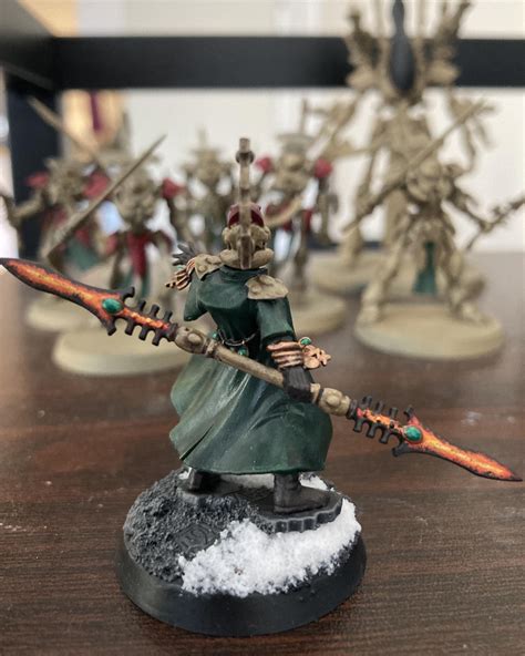 My converted Farseer for Farseer Friday, pretty happy with how it came out! : r/Eldar