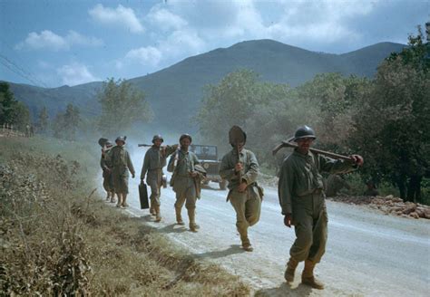 The Italian Campaign and the Road to Rome in rare color photos, 1943 ...