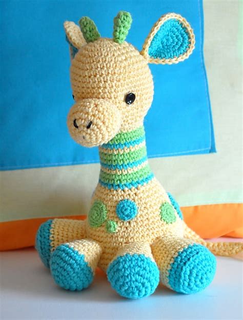 12 DARLING CROCHET TOYS TO MAKE FOR KIDS WITH FREE PATTERNS