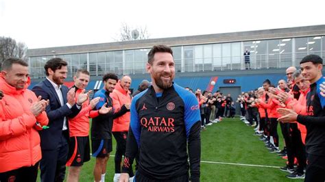 Suspended Lionel Messi returns to PSG training - SportsDay