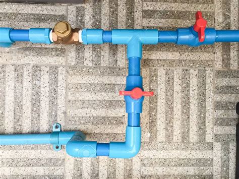 Hiring A Water Pipe Installation Pro Instead Of DIY