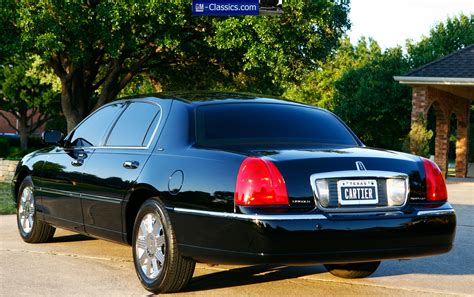 Find used 2003 Lincoln Town Car Cartier - Show Condition in Carrollton, Texas, United States ...