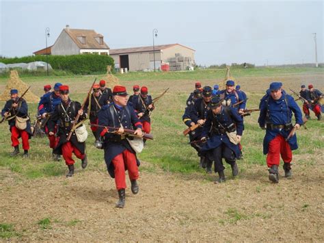 French infantry 1914. Click on image to ENLARGE. Reenactment, Ww1, Infantry, Enlarged, Uniform ...