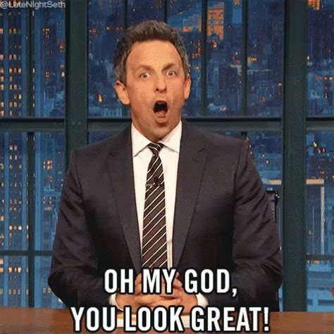 Seth Meyers Looking Good GIF - SethMeyers LookingGood YouLookGreat - Discover & Share GIFs