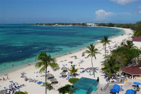 Top 10 best beaches in Nassau Bahamas