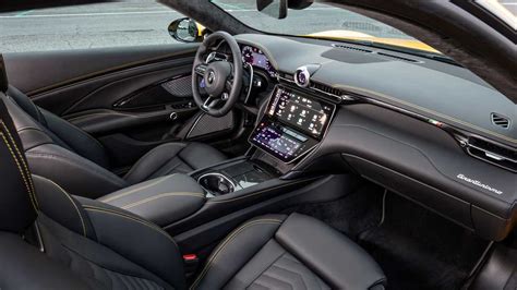 2024 Maserati Granturismo Interior - Ellyn Hillary