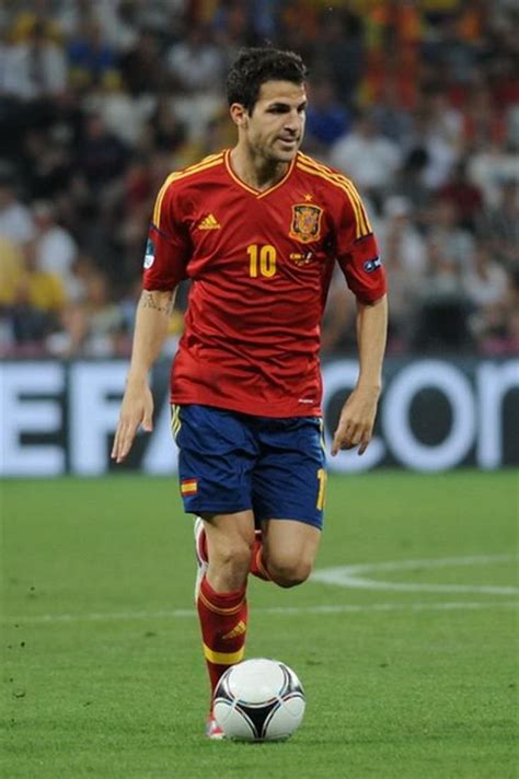 Cesc Fàbregas - Celebrity biography, zodiac sign and famous quotes