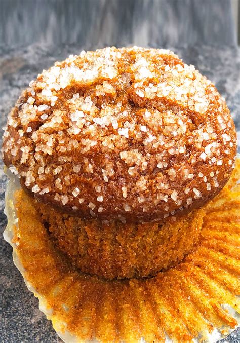 Easy Pumpkin Muffins {With Cake Mix} - CakeWhiz