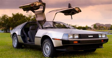 DeLorean volverá a salir en 2017 a la venta