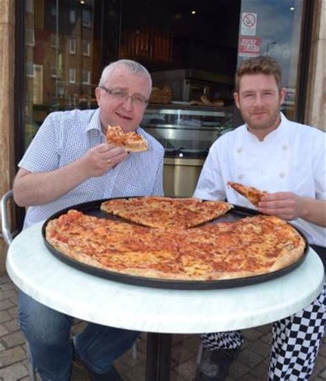 Restaurants Toni's Pizzeria in East Renfrewshire with cuisine Italian ...