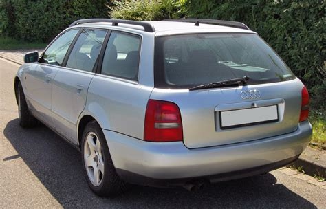 File:Audi A4 B5 Avant 20090815 rear.JPG - Wikimedia Commons