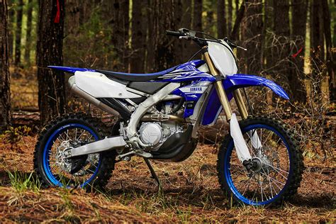 2019 Yamaha YZ450FX Smart Dirt Bike | HiConsumption