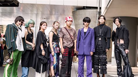 The Best Street Style Photos From the Spring 2023 Shows in Tokyo | Vogue