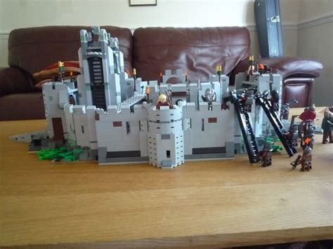 LEGO CASTLE - Instructables