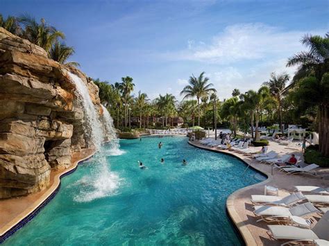 Seminole Hard Rock Hotel Hollywood Pool Pictures & Reviews - Tripadvisor