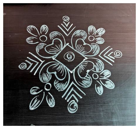 Simple daily rangoli design – Artofit