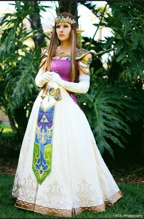 Share 37 kuva princess zelda twilight princess cosplay - abzlocal fi