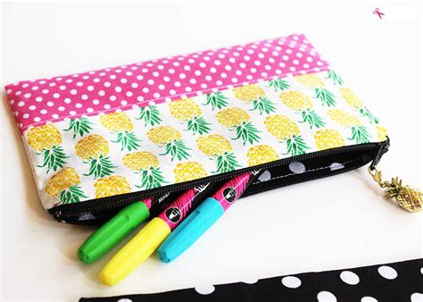 15 Cute DIY Pencil Cases Ideas & Tutorials