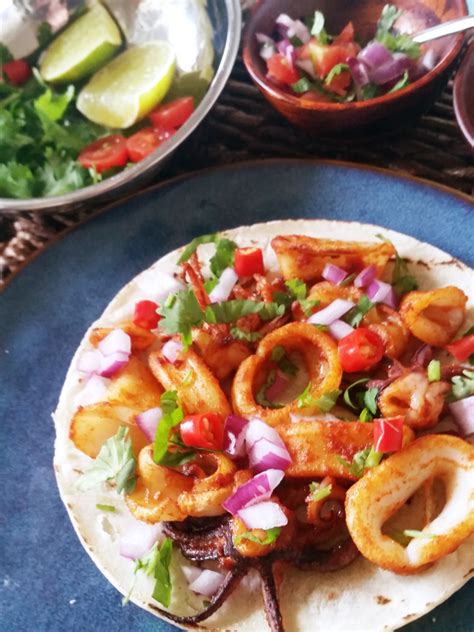 Red Kitchen Recipes: Calamari Tacos