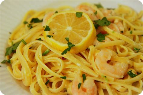 Shrimp Linguine Alfredo - MomAdvice