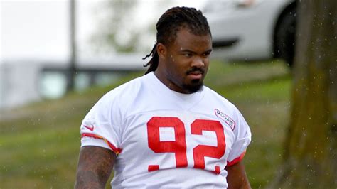 Dontari Poe took less money to play for the Atlanta Falcons - The Falcoholic