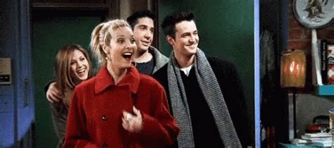 Friends Excited GIF - Friends Excited Phoebe - Discover & Share GIFs