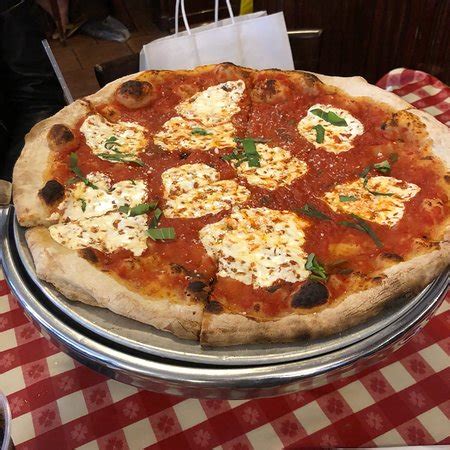 Lombardi's Pizza, New York City - Nolita - Menu, Prices & Restaurant Reviews - TripAdvisor