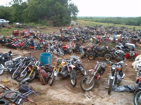 Homebrew's Garage: Motorcycle Junkyard