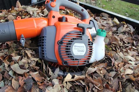 Husqvarna 125BVx Blower / Vacuum - Review - Tools In Action - Power ...