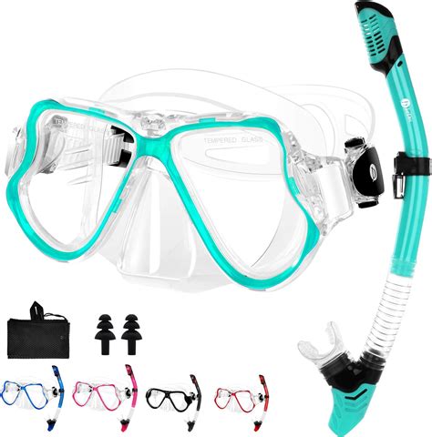 8 Best Snorkeling Gear for Beginners and Adults