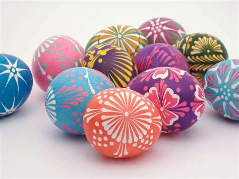 Inspire Bohemia: Easter Egg Designs!