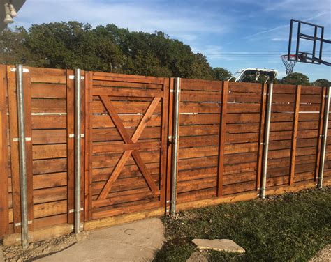 Horizontal Wood Fence Diy