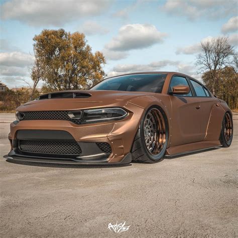 Widebody Dodge Charger "Bronze Bruiser" Is Pure Evil - autoevolution