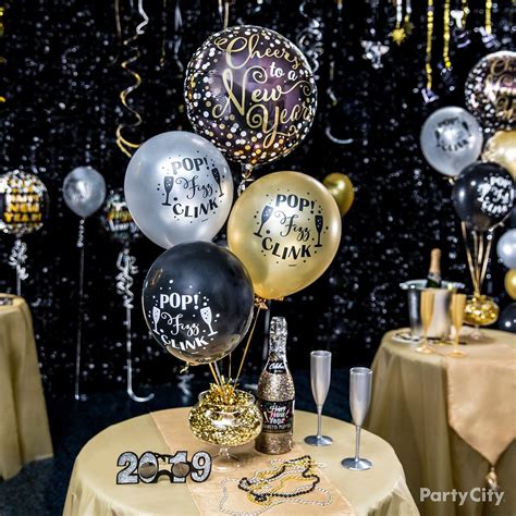 16 Elegant New Year's Eve Party Ideas | Party City